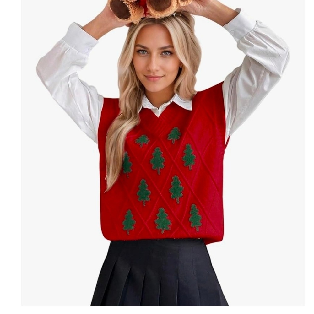 Wihnsinop Womens Christmas Tree Sweater Vest Red V Neck Ribbed Knit Pullover XL